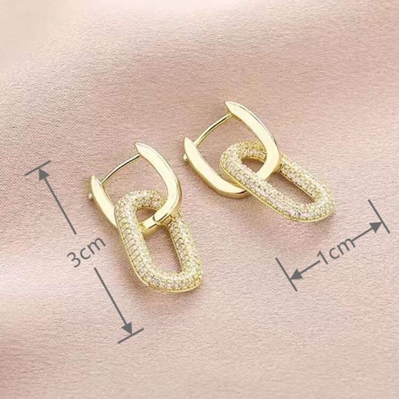 A Pair Of Geometric Earrings With Double Wearing Ways, Trendy And Sophisticated - Picture 5 of 5
